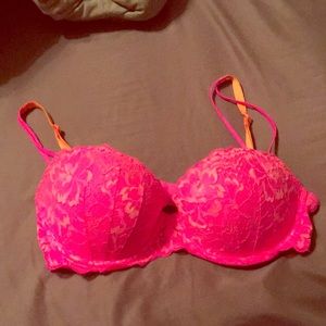Pink by Victoria’s Secret bra 34D